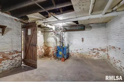 802 4th Street W, Sterling, IL 61081 - Photo 60