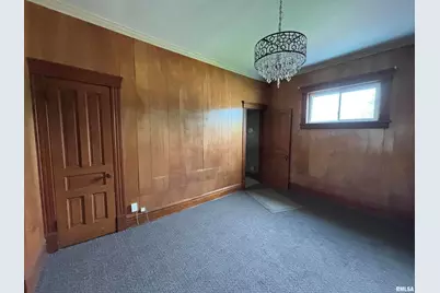 802 4th Street W, Sterling, IL 61081 - Photo 12