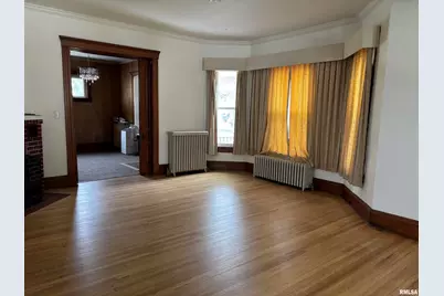 802 4th Street W, Sterling, IL 61081 - Photo 10