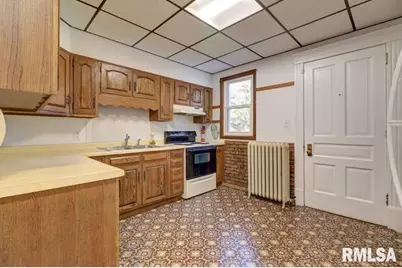 802 4th Street W, Sterling, IL 61081 - Photo 44