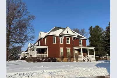 802 4th Street W, Sterling, IL 61081 - Photo 2