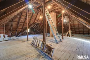 802 4th Street W, Sterling, IL 61081 - Photo 54