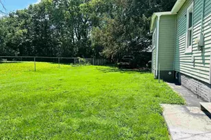 602 5th St, Rock Island, IL 61201 - Photo 14