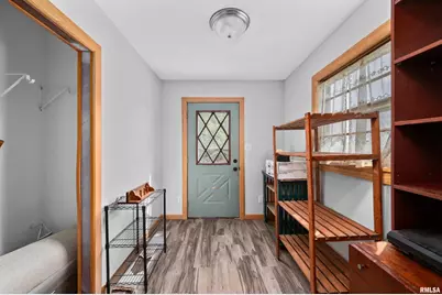 242 S State Avenue, Hampton, IL 61256 - Photo 2