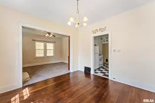 1904 30th St, Moline, IL 61265 - Photo 6