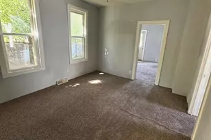 428 7th St, Moline, IL 61265 - Photo 6