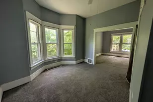 2833 8th Ave, Rock Island, IL 61201 - Photo 10