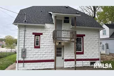 3915 11th Street, Rock Island, IL 61201 - Photo 2