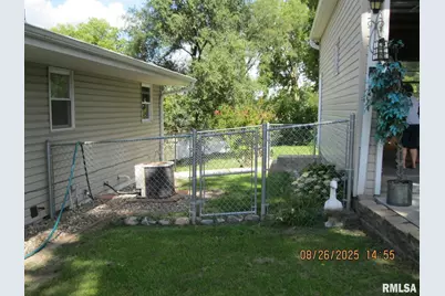 301 N Church St Street, Albany, IL 61230 - Photo 22