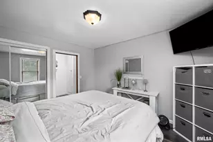 406 234th St St, Aledo, IL 61234 - Photo 14