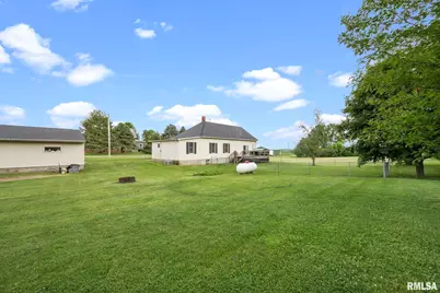 406 234th St Street, Aledo, IL 61234 - Photo 26