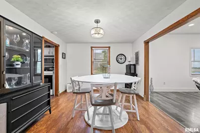 406 234th St Street, Aledo, IL 61234 - Photo 8