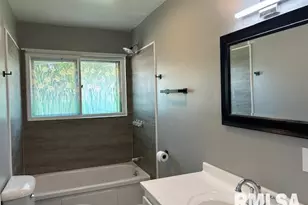 518 Barden St, Morrison, IL 61270 - Photo 10