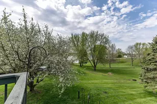 631 Suncrest Dr, Sherrard, IL 61281 - Photo 34