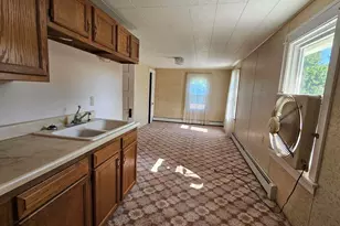 127 N Vail St, Geneseo, IL 61254 - Photo 18