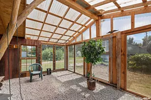 702 Eaton St, Savanna, IL 61074 - Photo 24