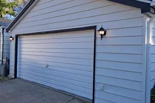 702 Eaton St, Savanna, IL 61074 - Photo 22