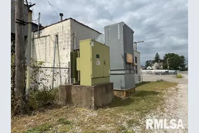 944 Farragut Street, Davenport, IA 52802 - Photo 10