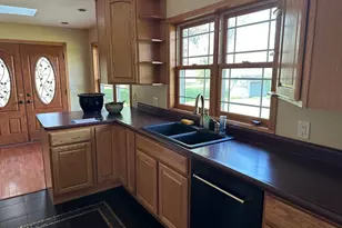 10525 2 Mile Rd, Thomson, IL 61285 - Photo 8