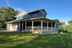 10525 2 Mile Rd, Thomson, IL 61285 - Photo 2