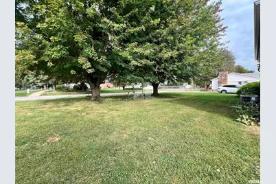 209 NW 6th Street, Aledo, IL 61231 - Photo 22