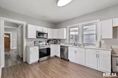 1035 17th Avenue, Rock Island, IL 61021 - Photo 24