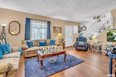 902 44th Street, Rock Island, IL 61201 - Photo 4