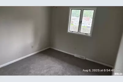 2907 4th St A, East Moline, IL 61244 - Photo 8