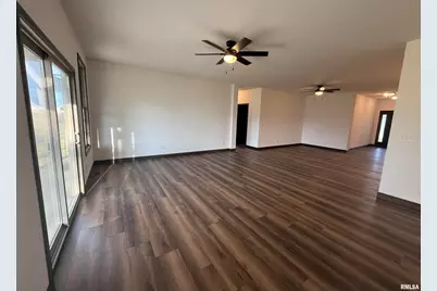 910 W Main Street, Aledo, IL 61231 - Photo 26