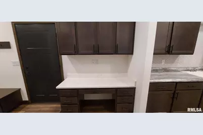 910 W Main Street, Aledo, IL 61231 - Photo 18