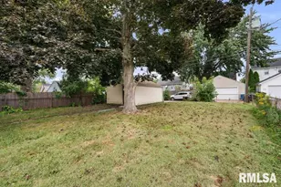 2519 29 1/2 St, Rock Island, IL 61201 - Photo 18