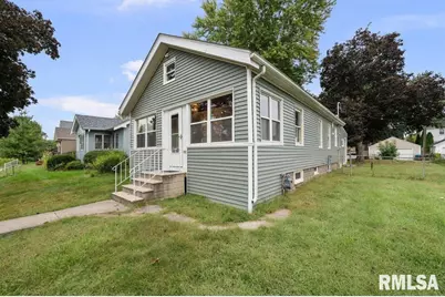 2519 29 1/2 Street, Rock Island, IL 61201 - Photo 2