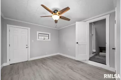 2519 29 1/2 Street, Rock Island, IL 61201 - Photo 10