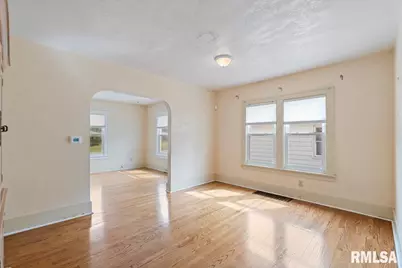 2416 30th Street, Rock Island, IL 61201 - Photo 10