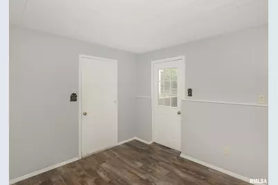 512 W 16th Avenue, Coal Valley, IL 61240 - Photo 26
