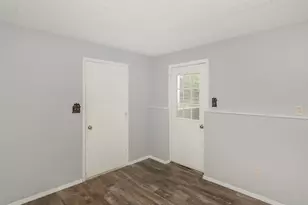 512 W 16th Ave, Coal Valley, IL 61240 - Photo 26