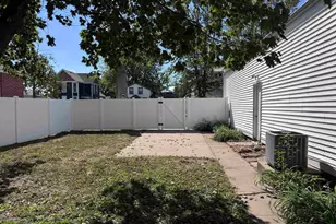 1415 4th St, Fulton, IL 61252 - Photo 10