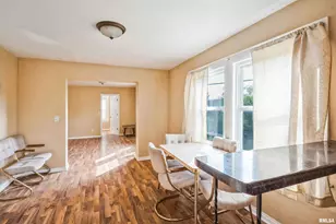 1365 1/2 13th Ave, East Moline, IL 61244 - Photo 10