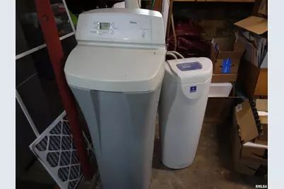 522 N State Street, Geneseo, IL  - Photo 16