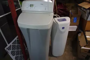 522 N State St, Geneseo, IL - Photo 16