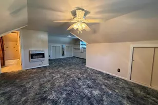 135 10th St, Carmi, IL 62821 - Photo 22