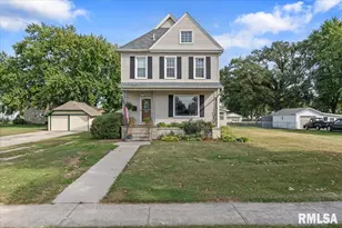 608 S Oakwood Ave, Geneseo, IL 61238 - Photo 2