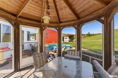 1422 McCloud Rd Road, Aledo, IL 61231 - Photo 6