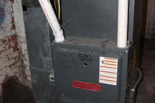 422 Ross St, Kewanee, IL 61443 - Photo 22