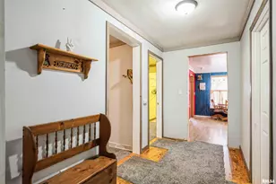 305 E 3rd St, Mineral, IL 61344 - Photo 8