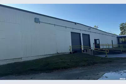 630 4th Street W, Milan, IL 61264 - Photo 2