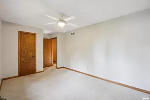 3800 14th St, Rock Island, IL 61201 - Photo 26