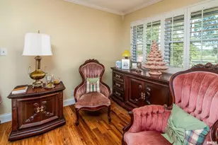 313 Country Club Ln, Harrisburg, IL 62946 - Photo 20