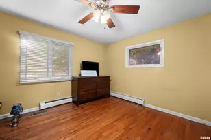 202 5th St, Matherville, IL 61263 - Photo 4