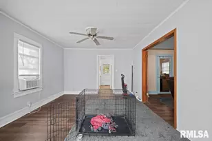 2400 32nd St, Rock Island, IL 61201 - Photo 8